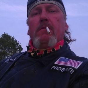 Meet your Posher, Manuel